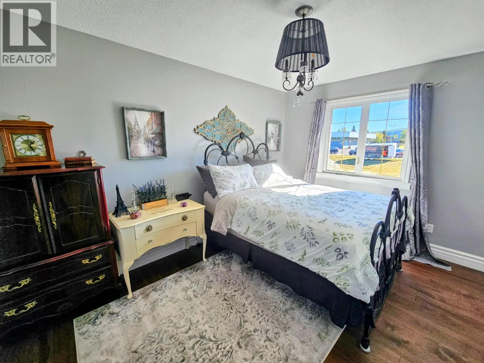 4146 RAINBOW DRIVE