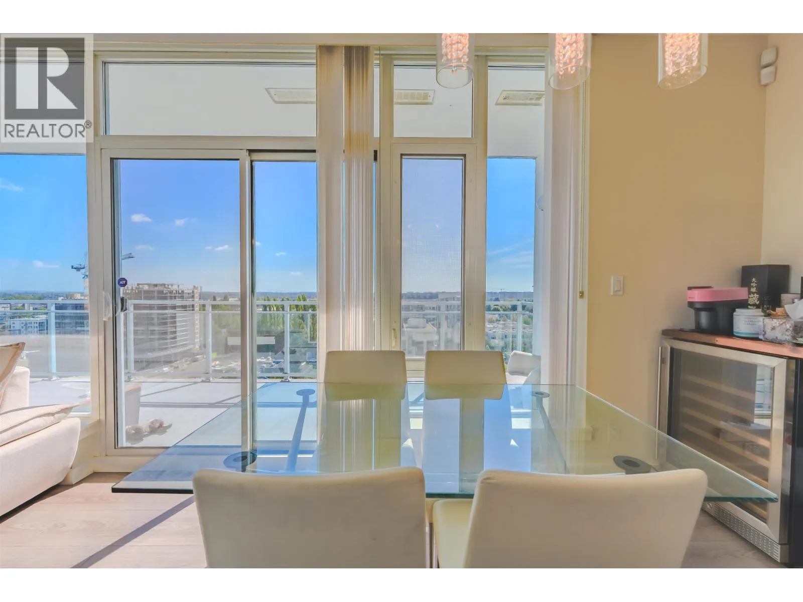 PH 1705 8677 CAPSTAN WAY