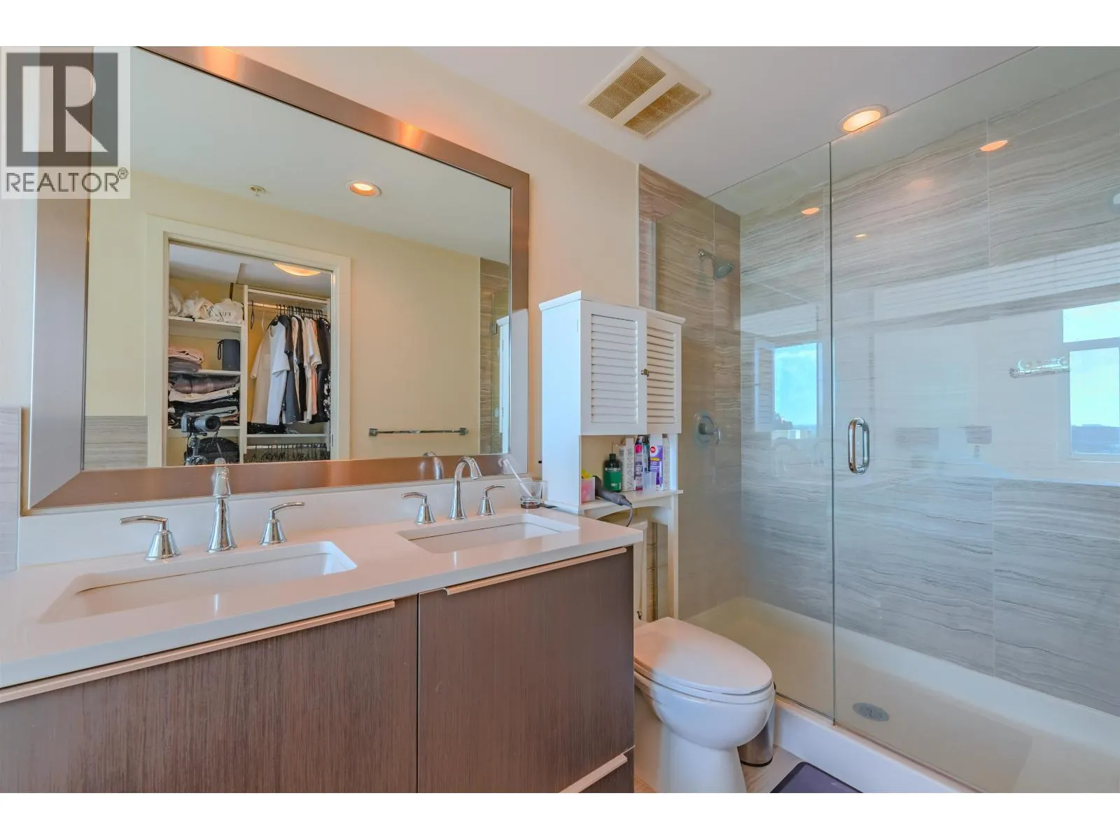 PH 1705 8677 CAPSTAN WAY