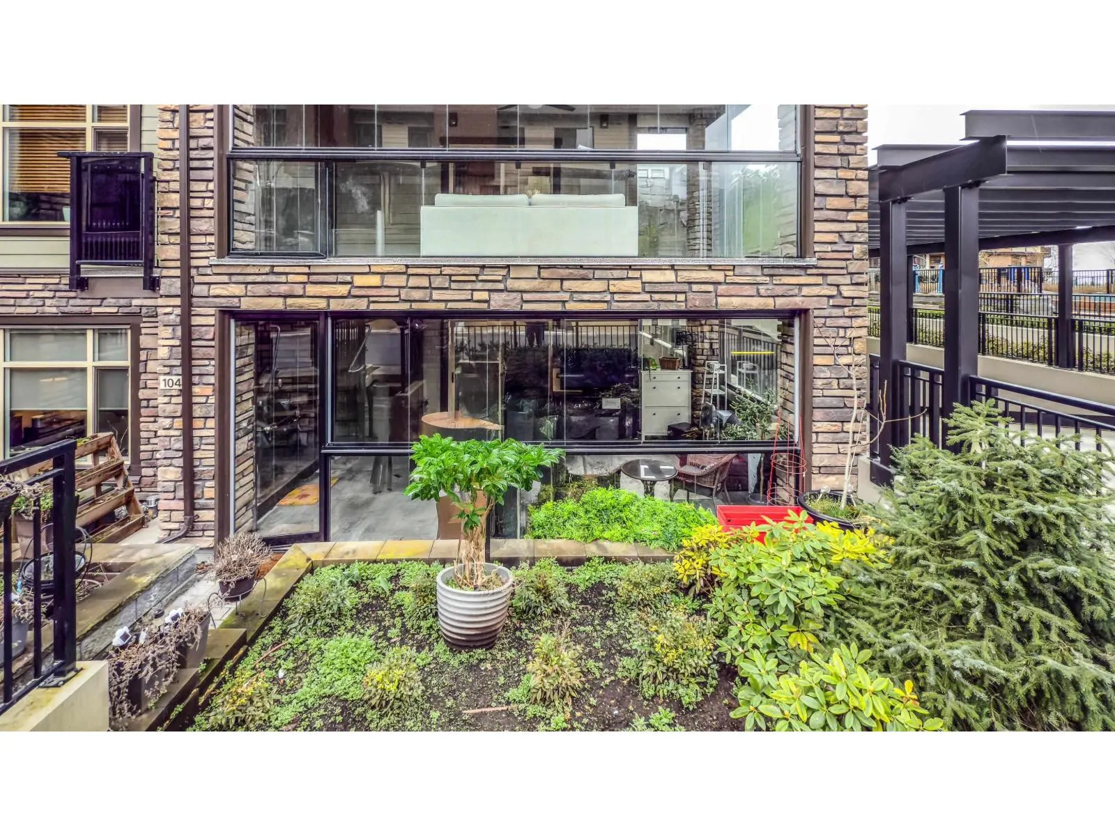 104 8538 203A STREET
