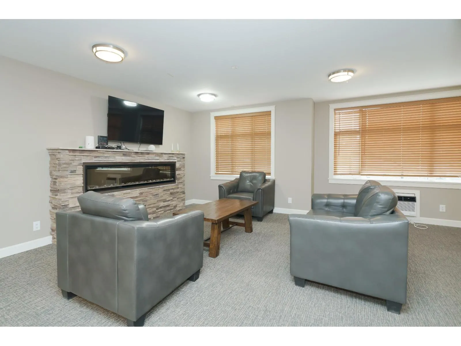 104 8538 203A STREET