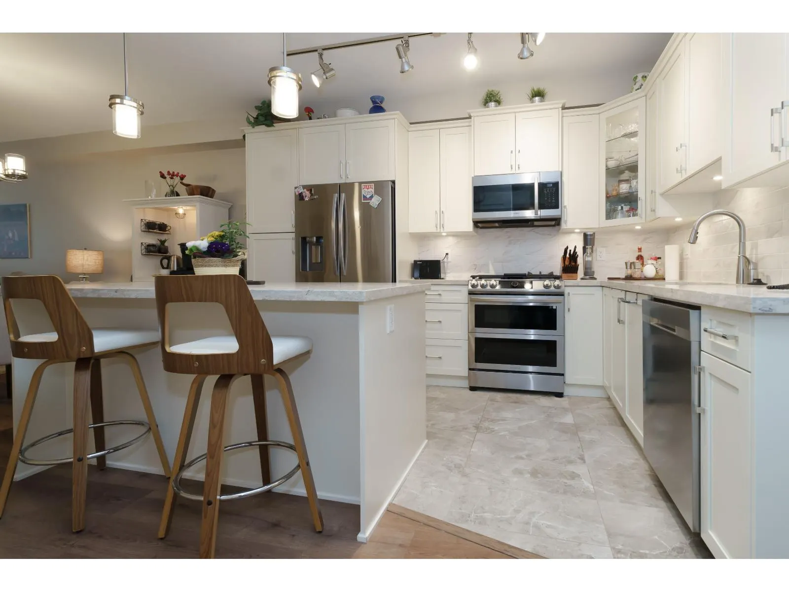 104 8538 203A STREET