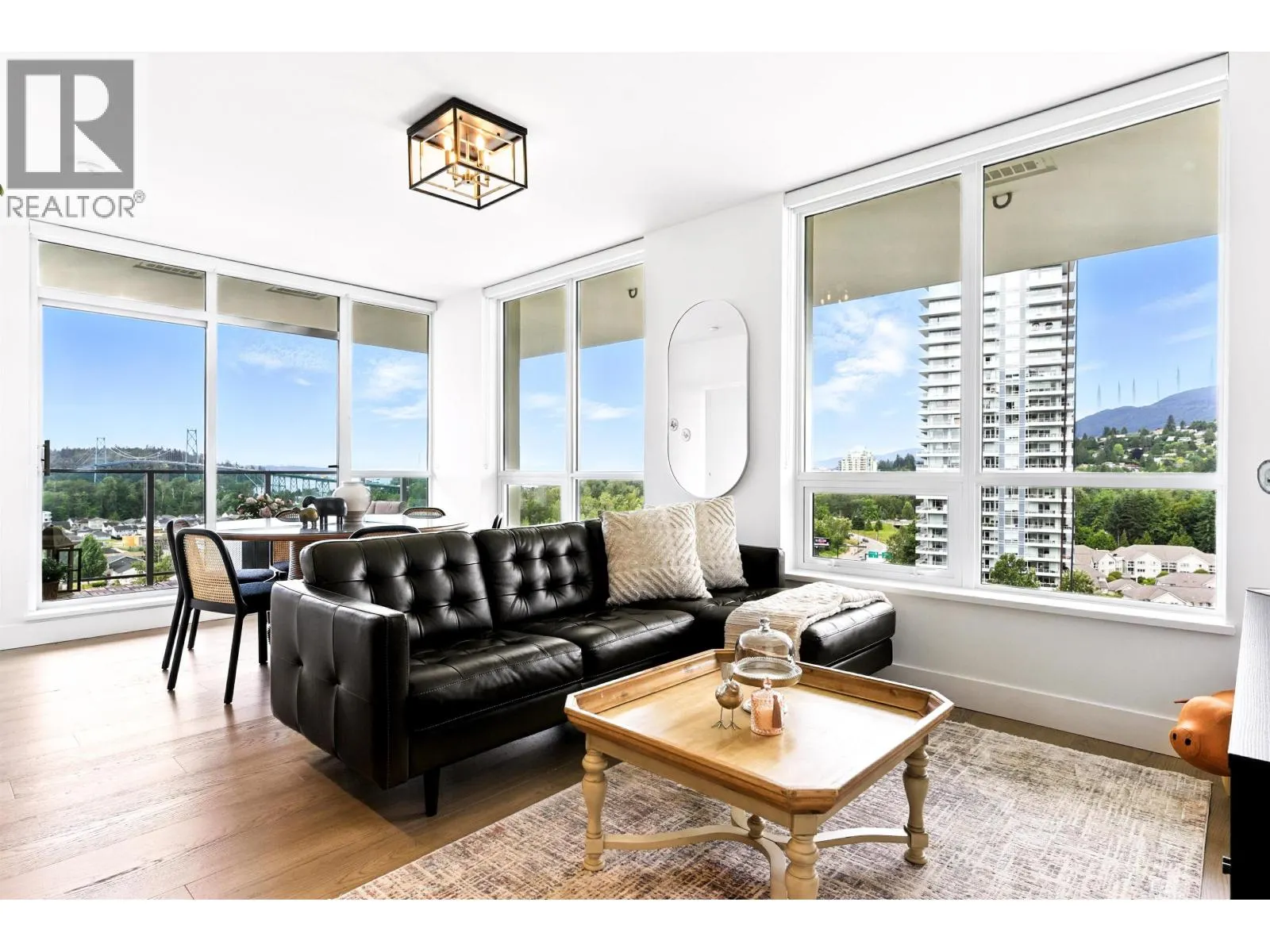 1205 1632 LIONS GATE LANE