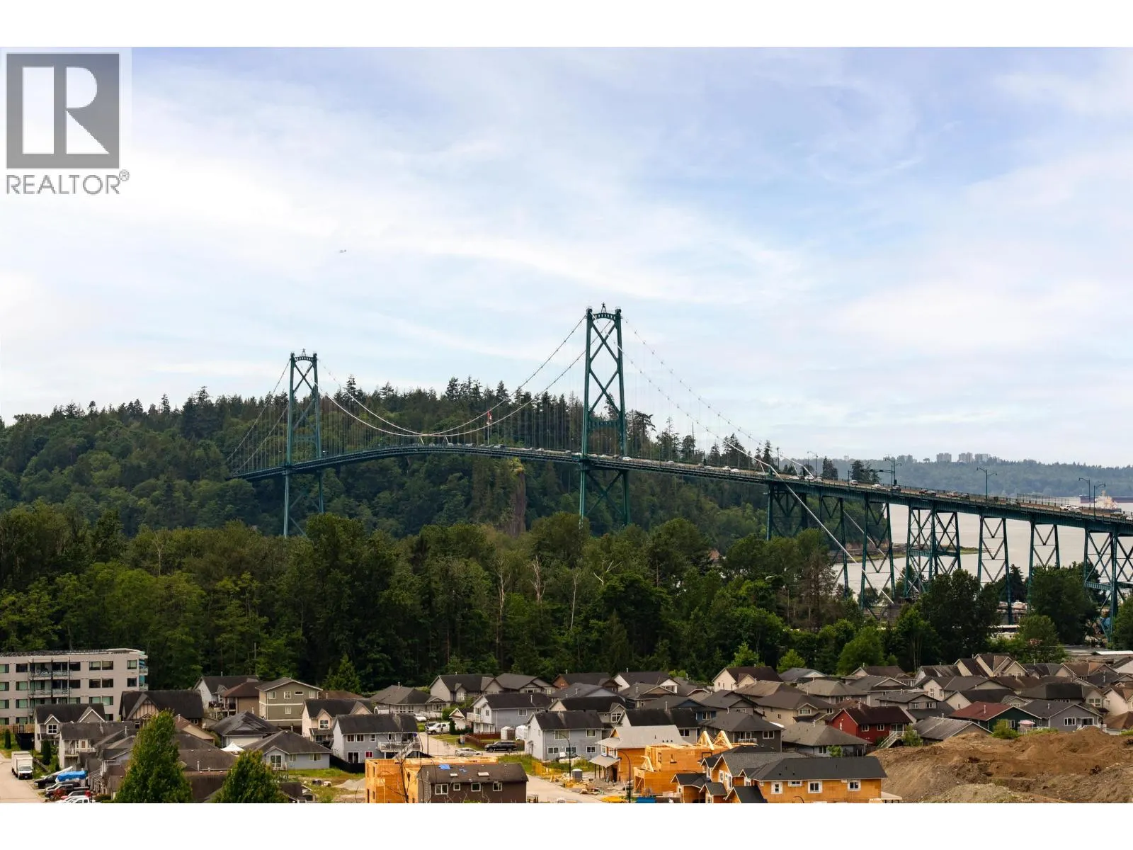 1205 1632 LIONS GATE LANE