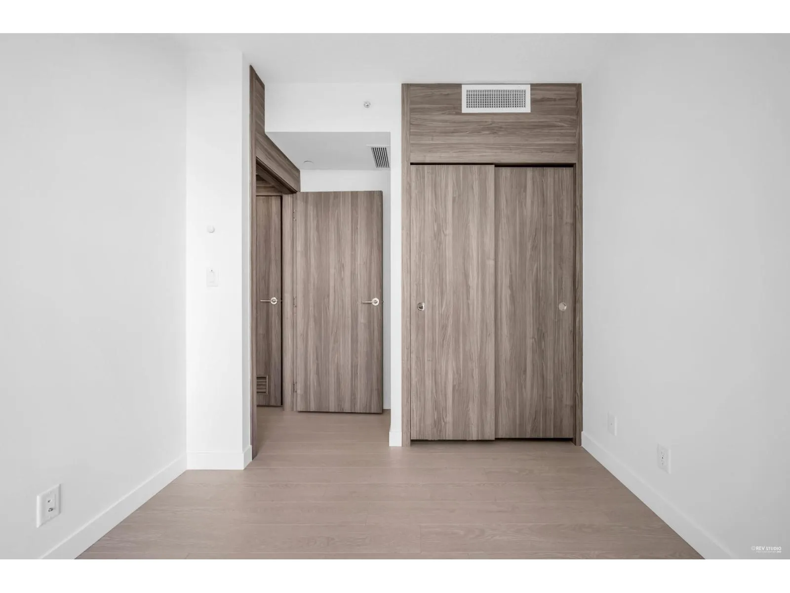 2307 13778 100 AVENUE