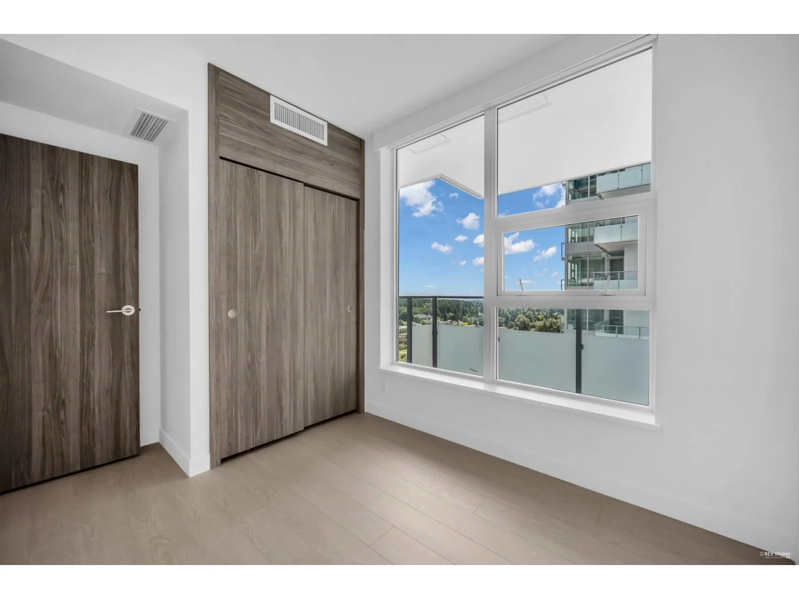 2307 13778 100 AVENUE