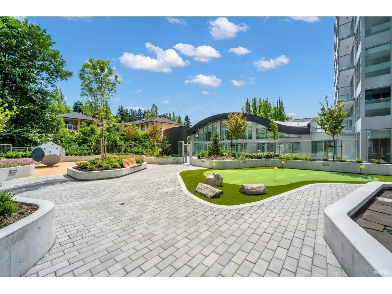 2307 13778 100 AVENUE