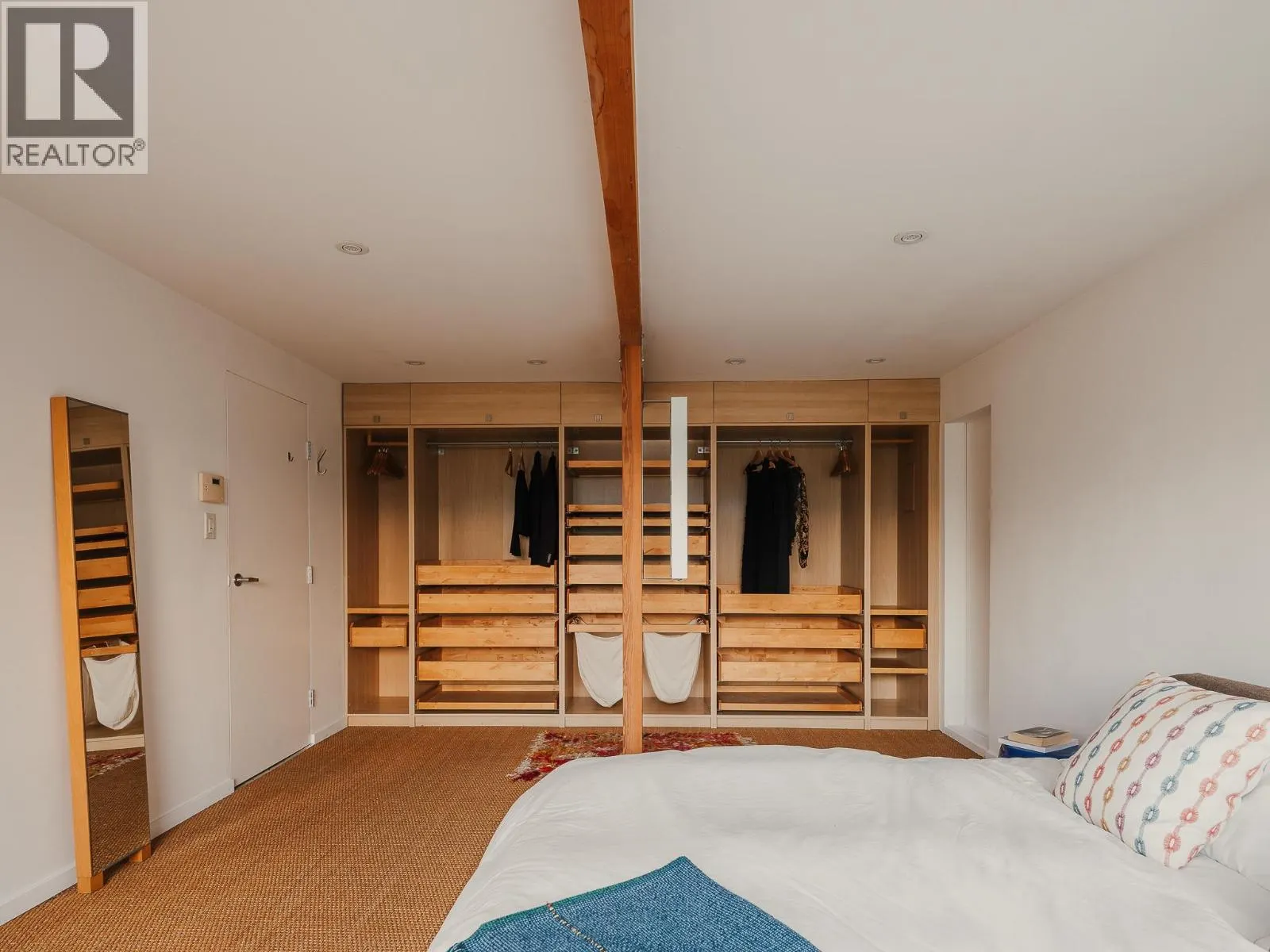 2391 WALL STREET