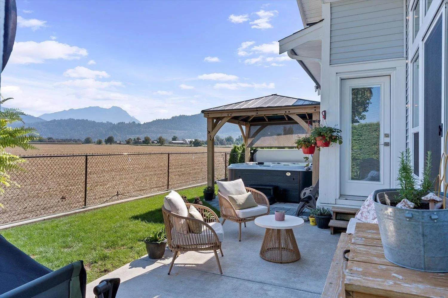 88 46213 HAKWELES ROAD|Sardis East Vedder
