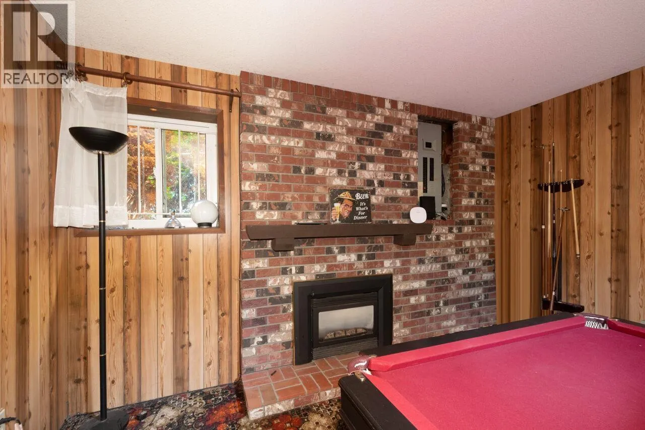 1285 LUCKING PLACE