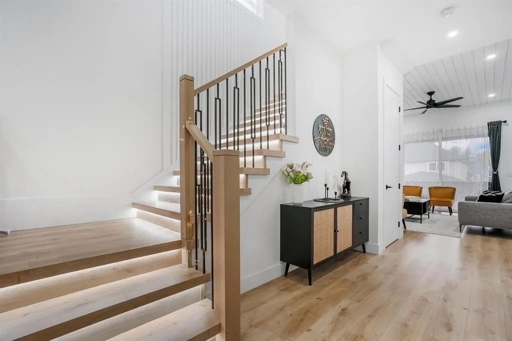 2581 TERMINAL COURT
