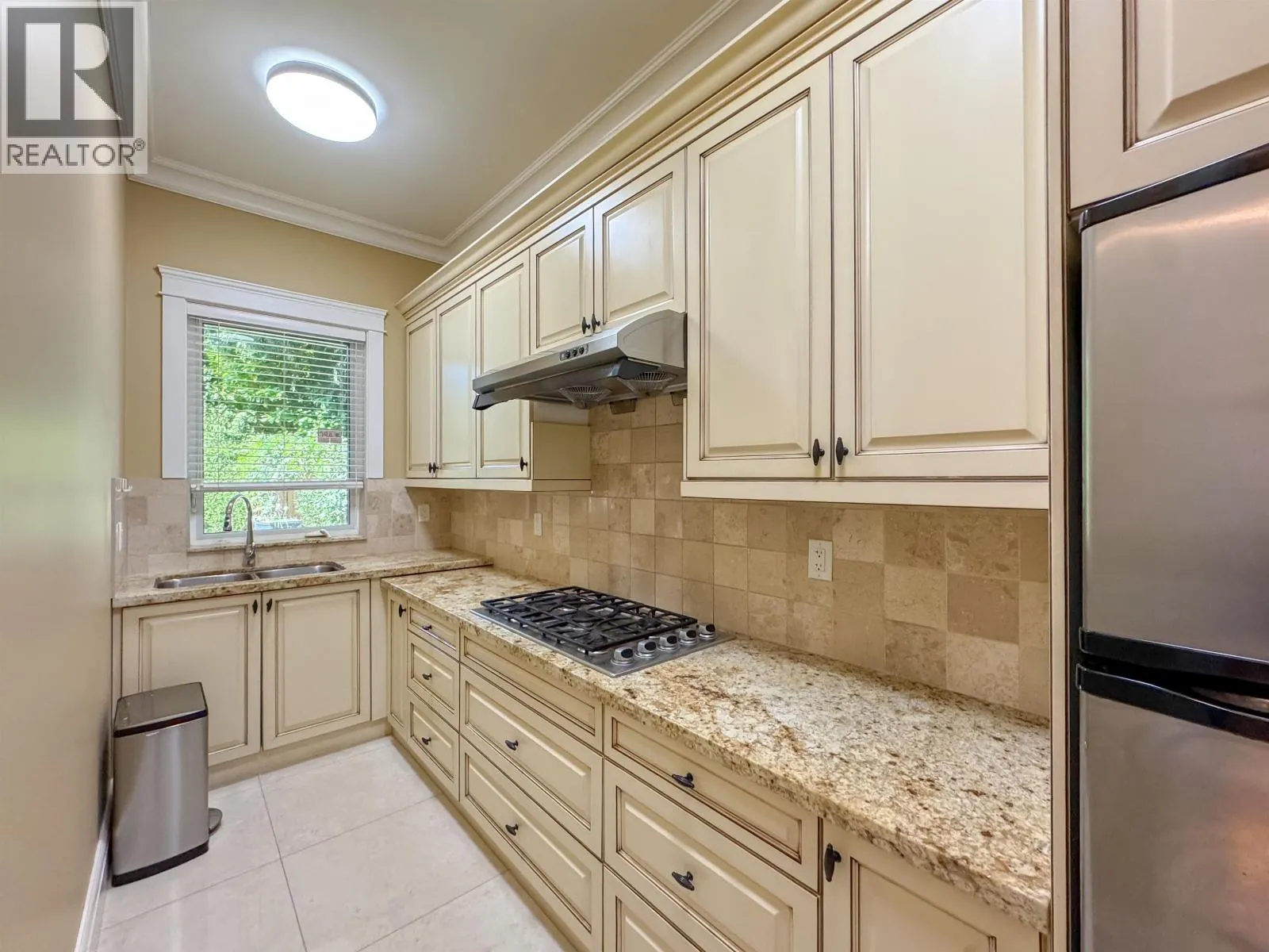5871 FORSYTH CRESCENT