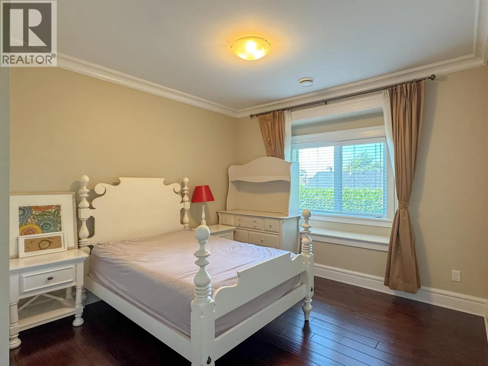 5871 FORSYTH CRESCENT