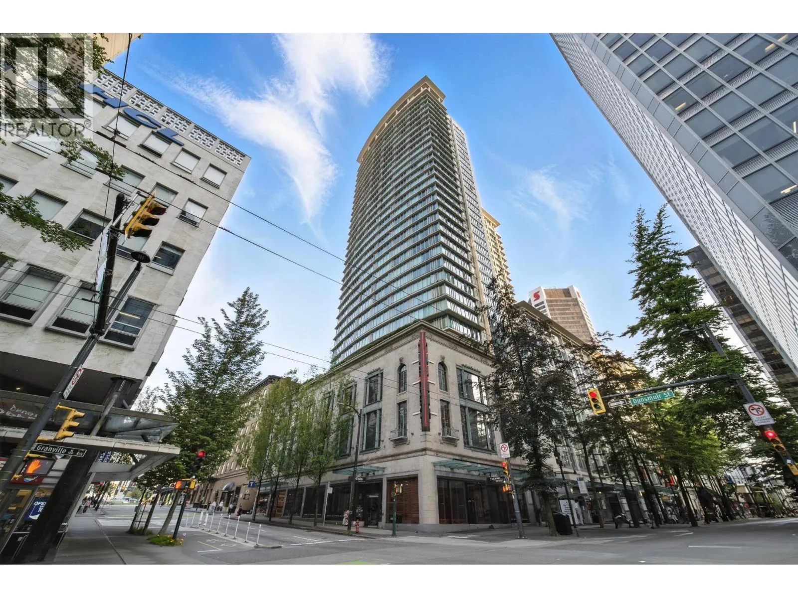 2214 610 GRANVILLE STREET