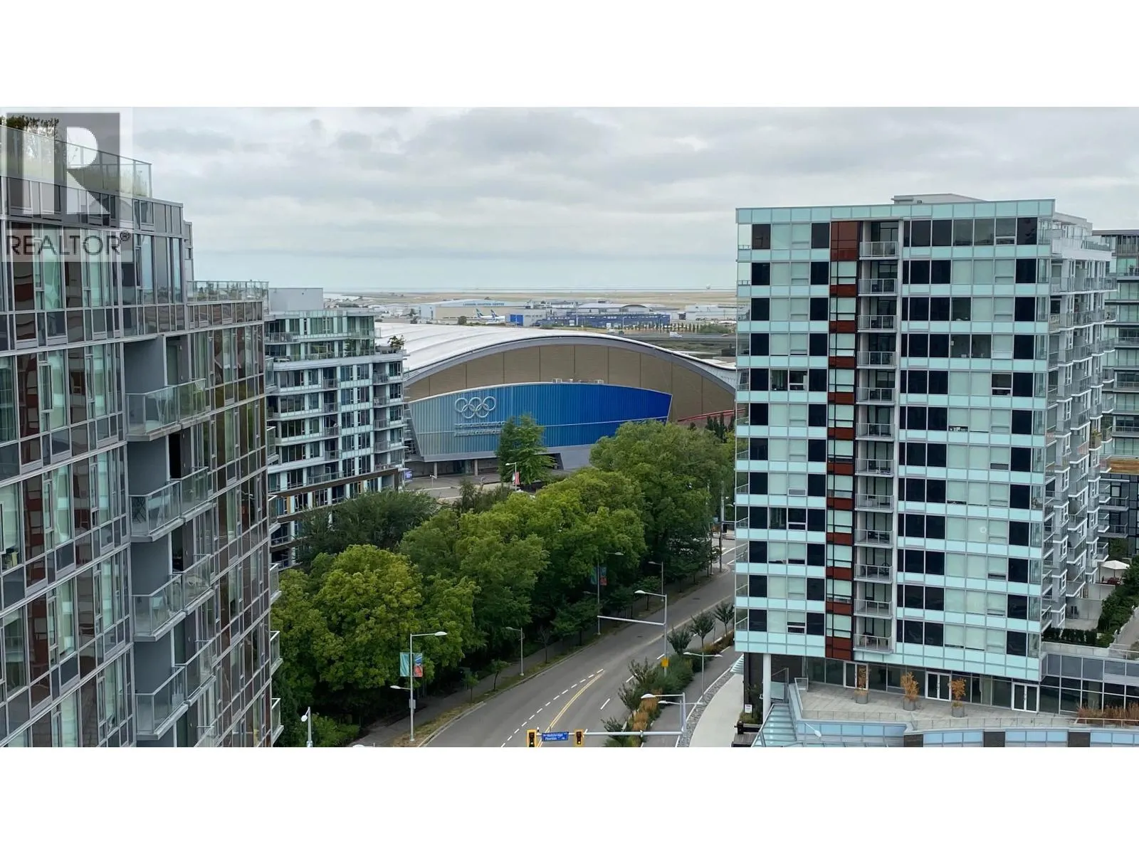 1706 7488 LANSDOWNE ROAD