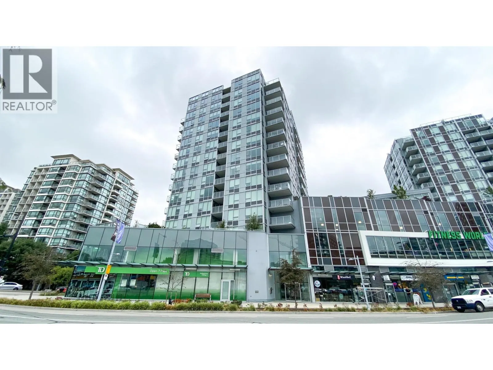 1706 7488 LANSDOWNE ROAD