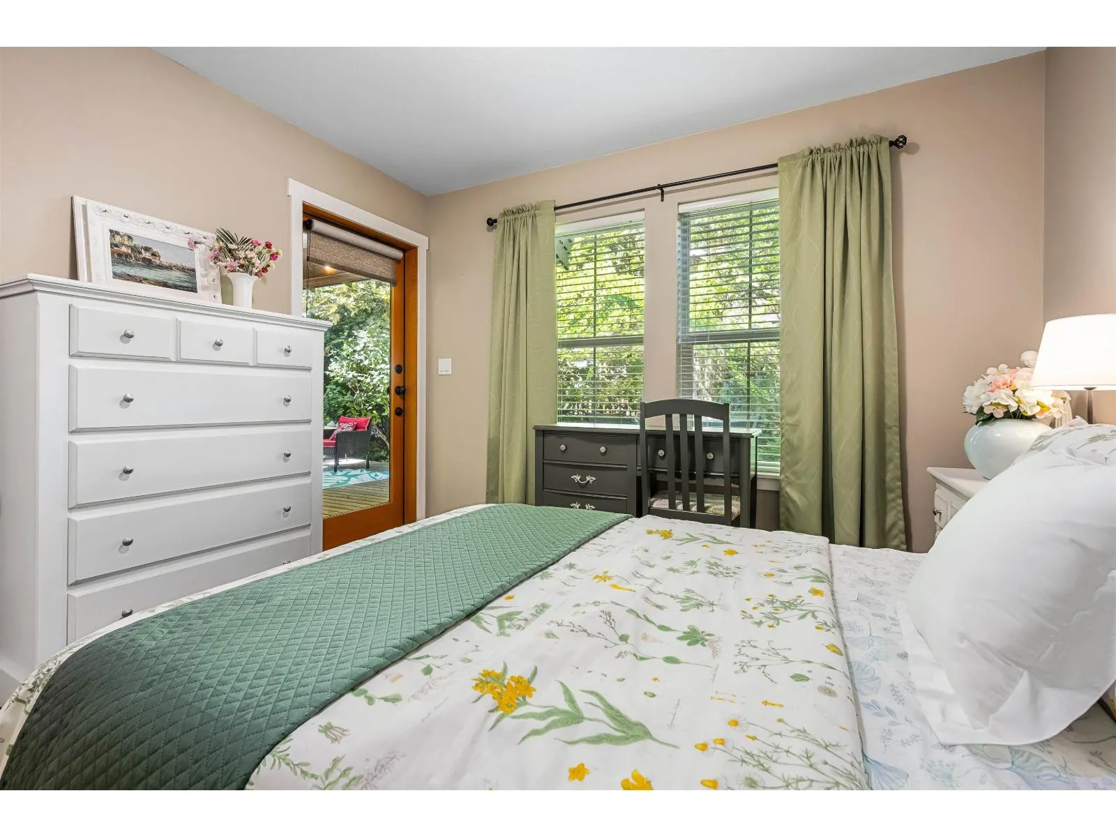 1845 MOSSY GREEN WAY|Cultus Lake South