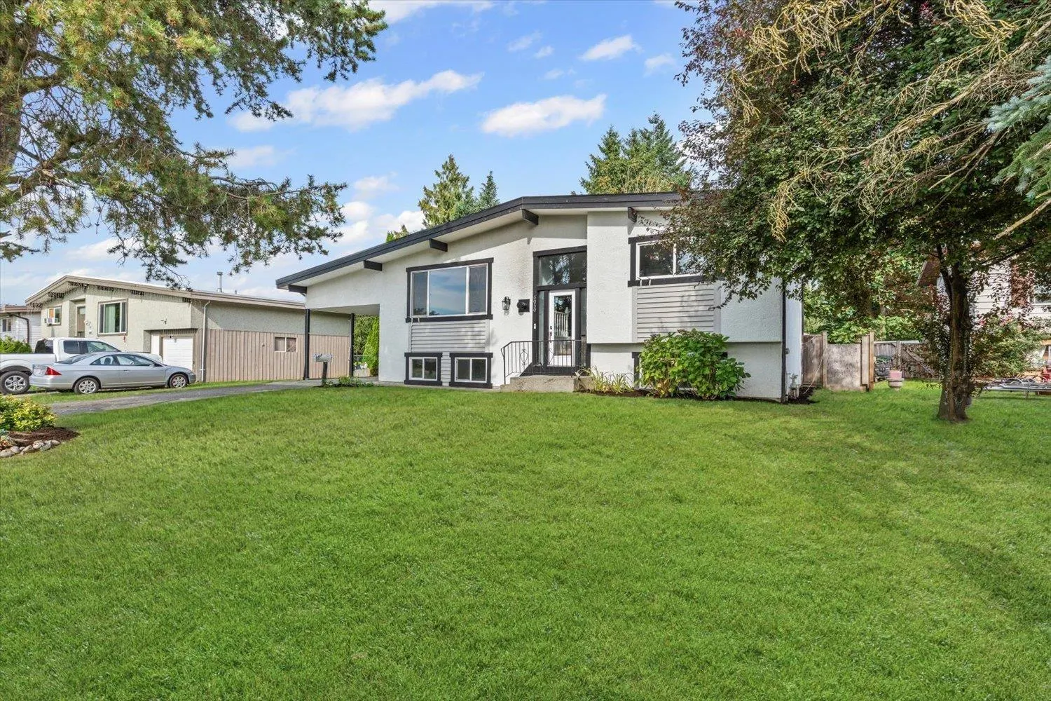 6050 GLENMORE DRIVE|Sardis South