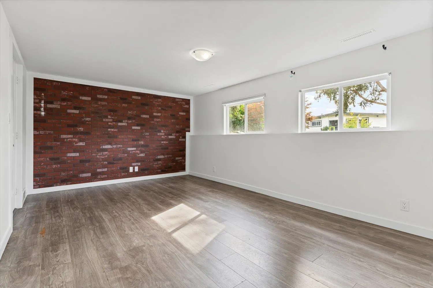 6050 GLENMORE DRIVE|Sardis South