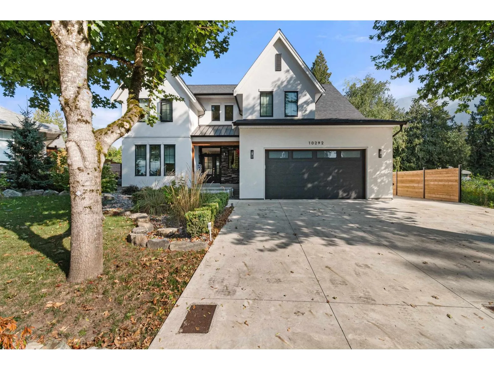 10292 ROYALWOOD BOULEVARD|Rosedale