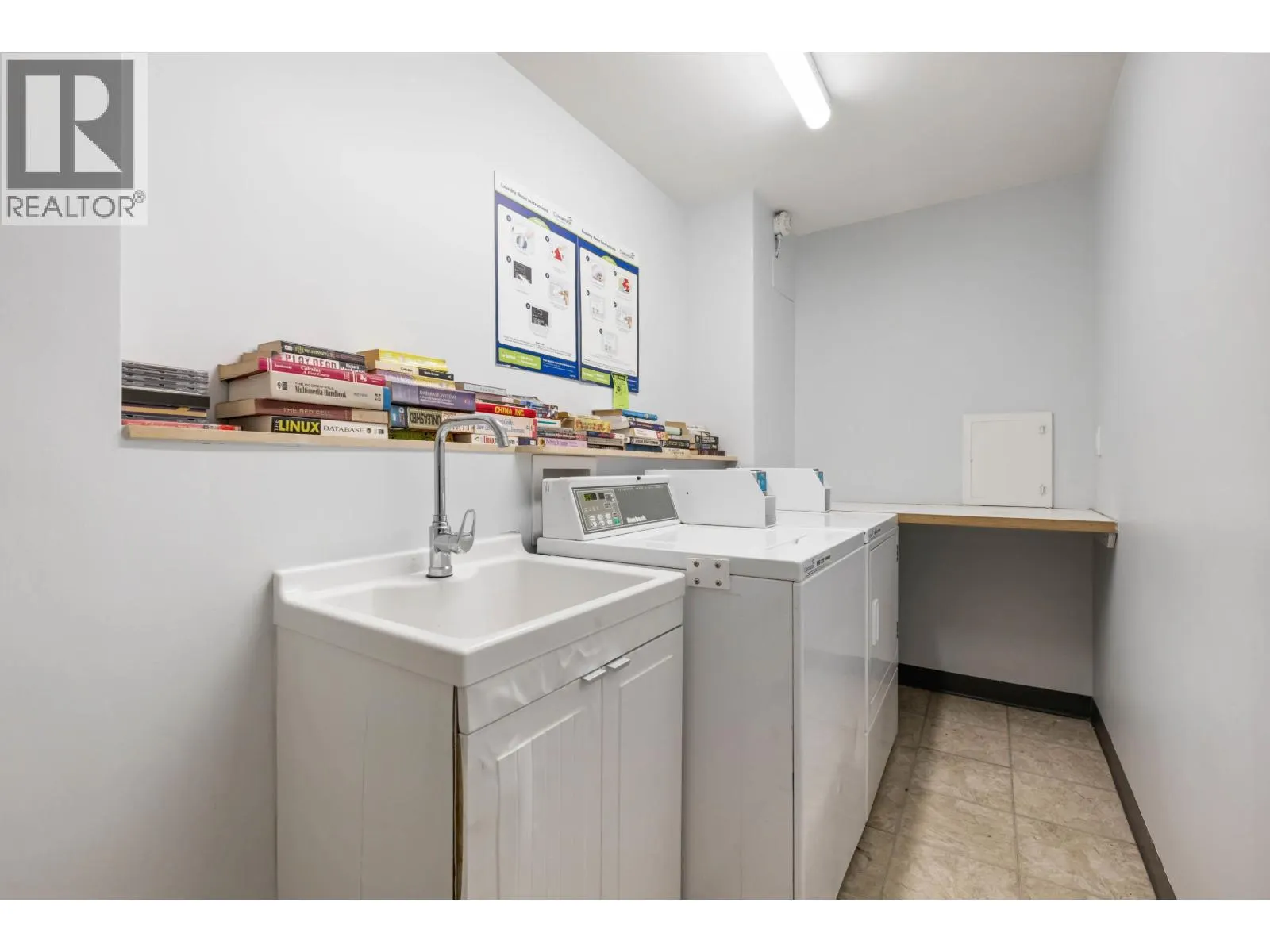 906 1250 BURNABY STREET