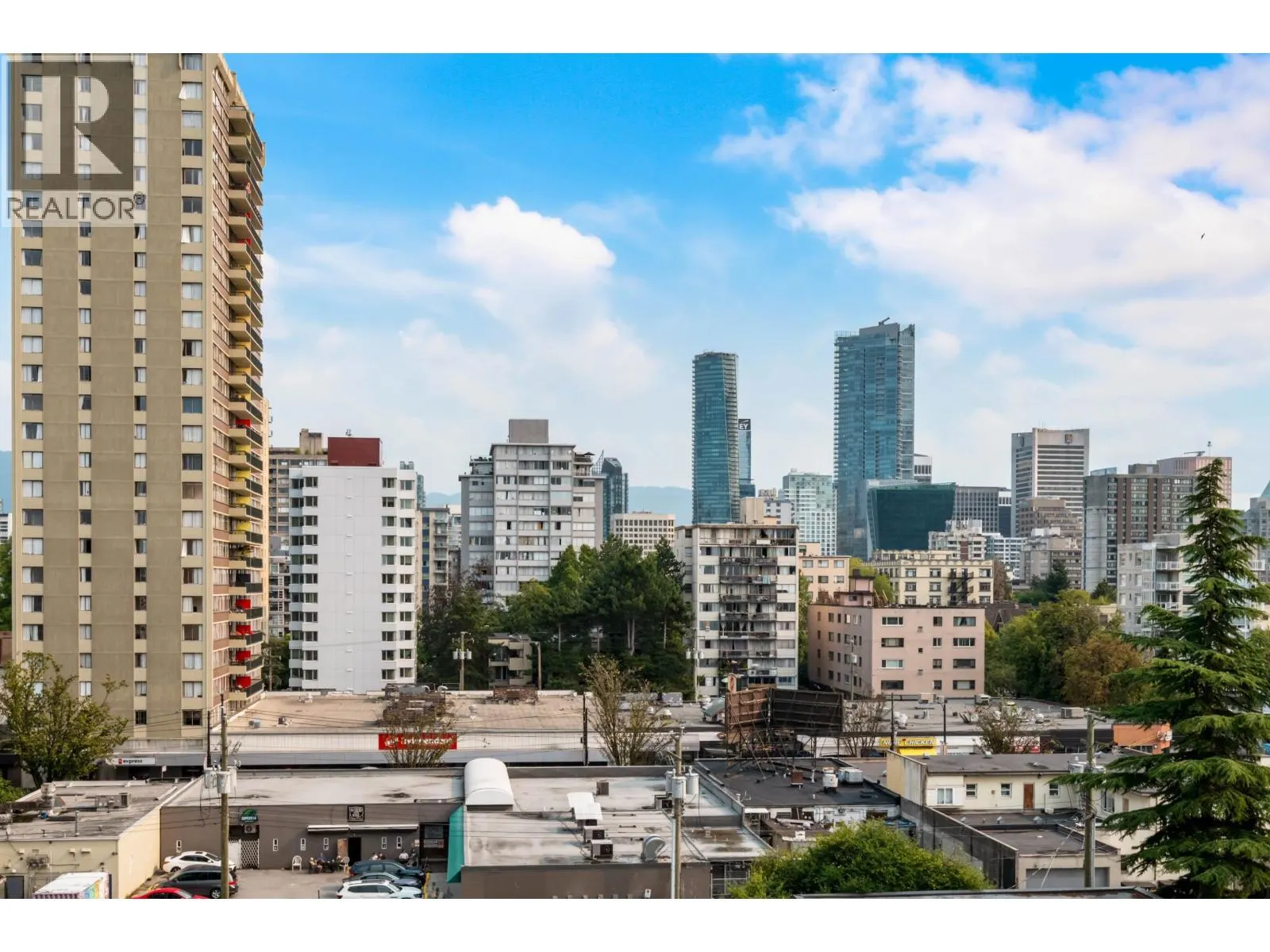 906 1250 BURNABY STREET