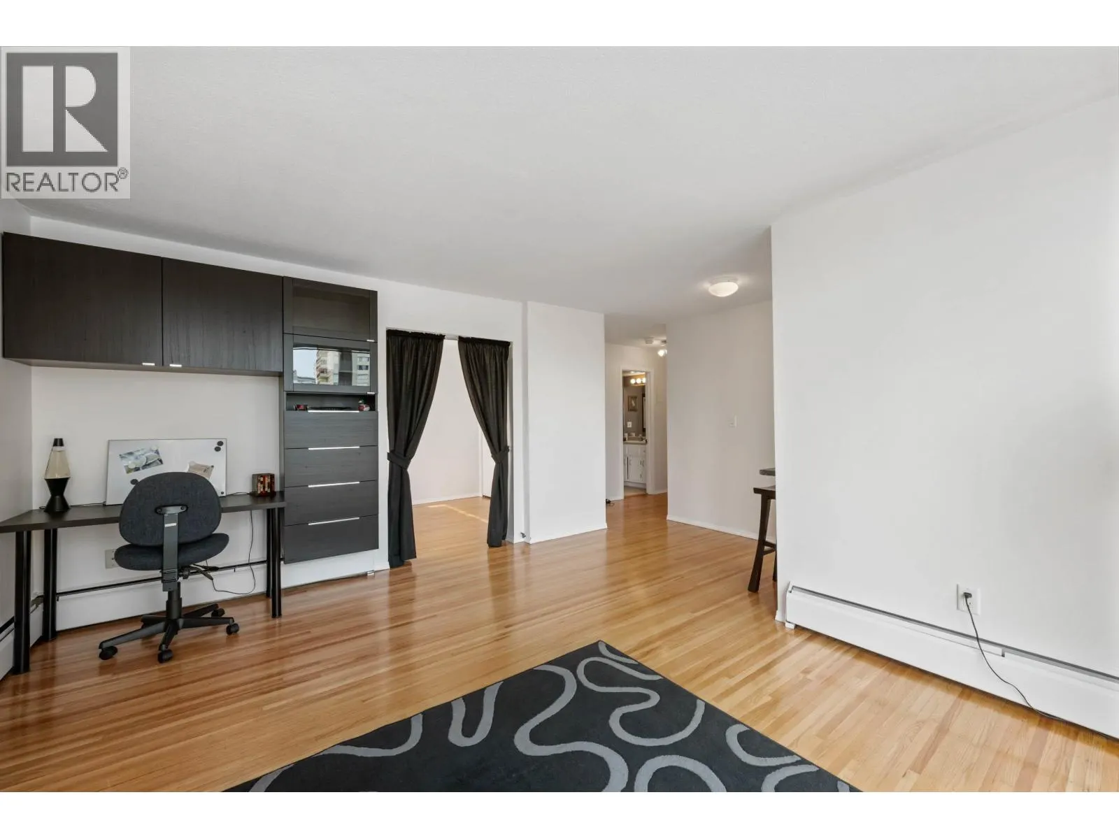 906 1250 BURNABY STREET