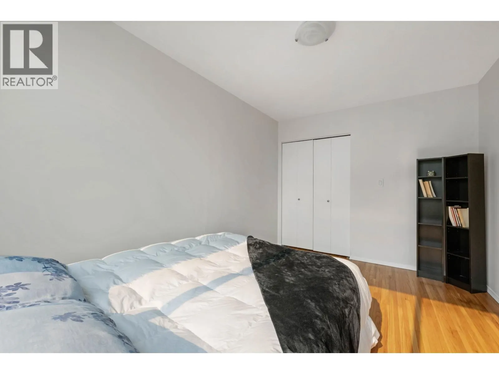 906 1250 BURNABY STREET