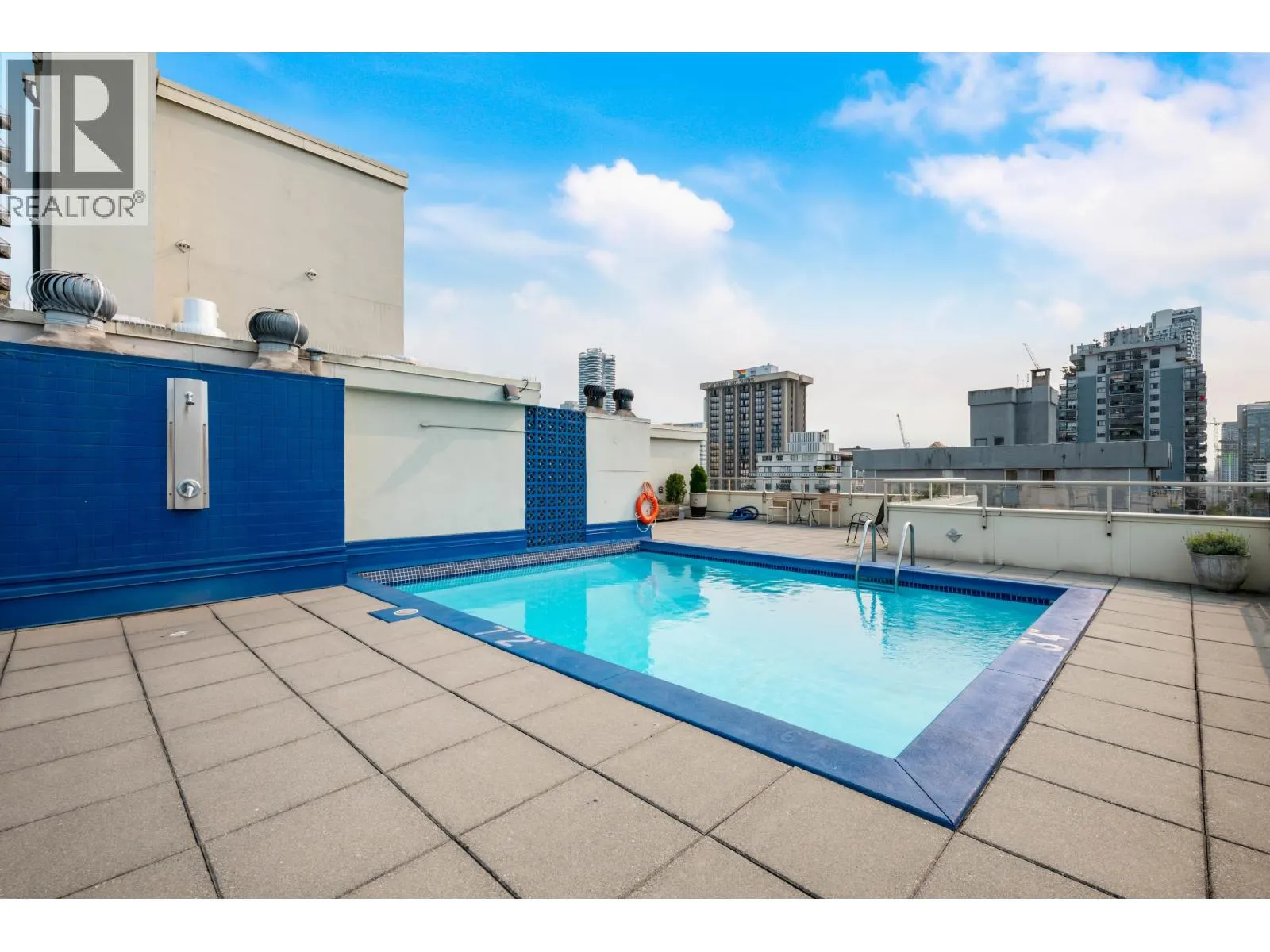 906 1250 BURNABY STREET