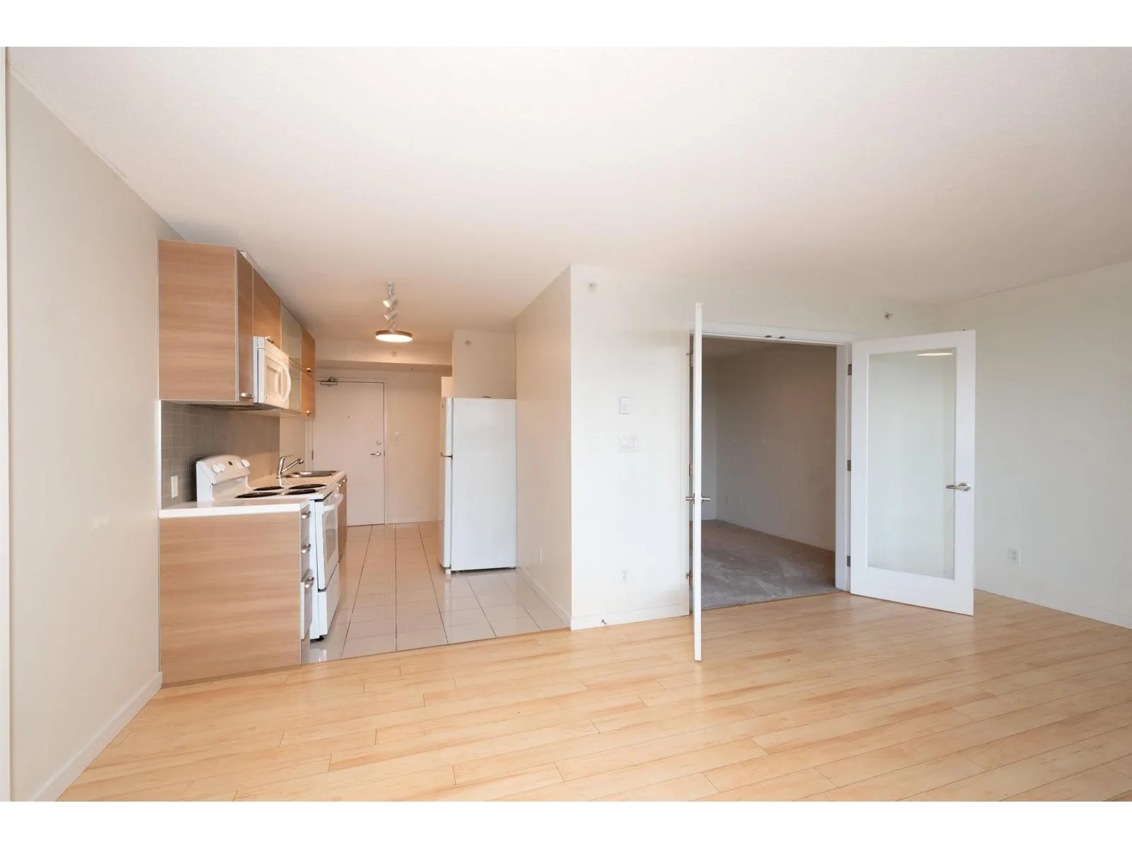 1606 13688 100 AVENUE