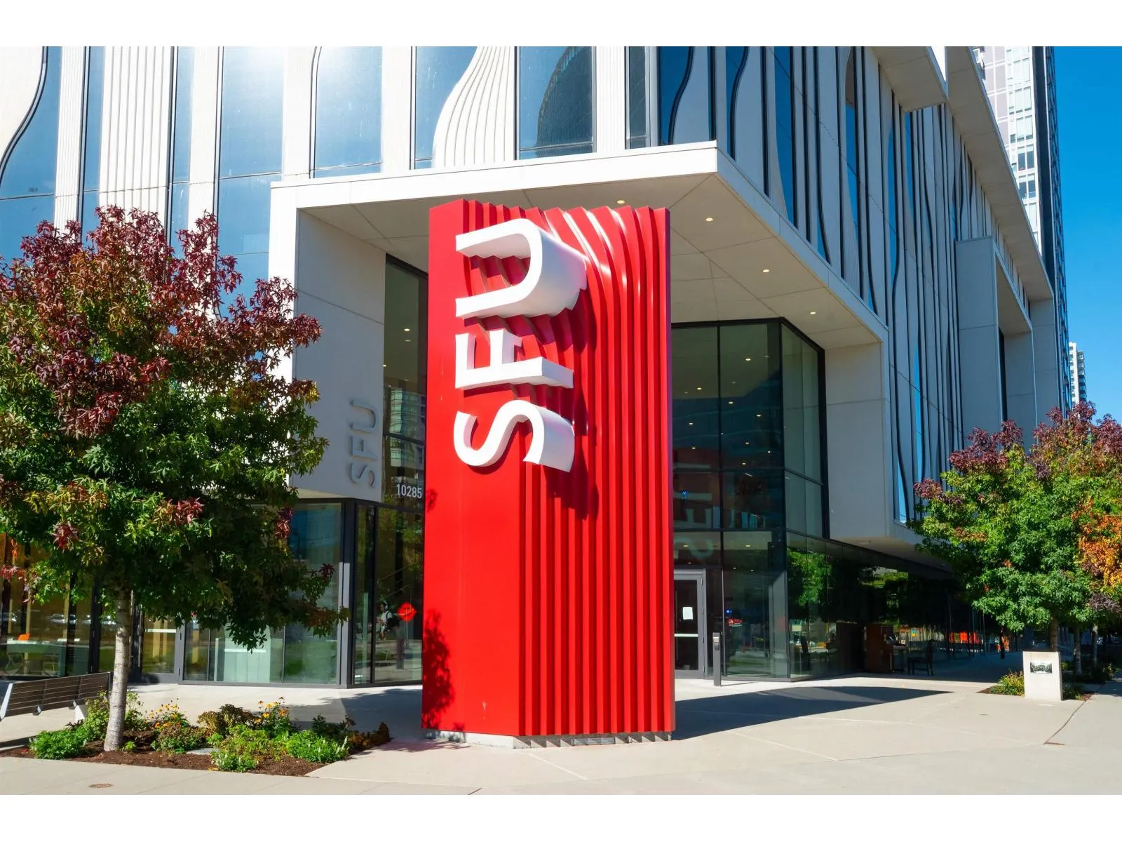 1606 13688 100 AVENUE