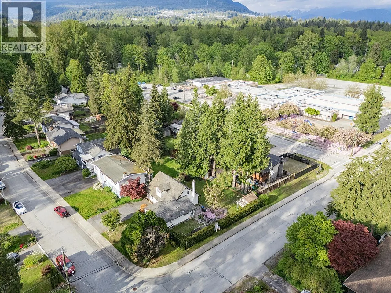 3604 MCRAE CRESCENT