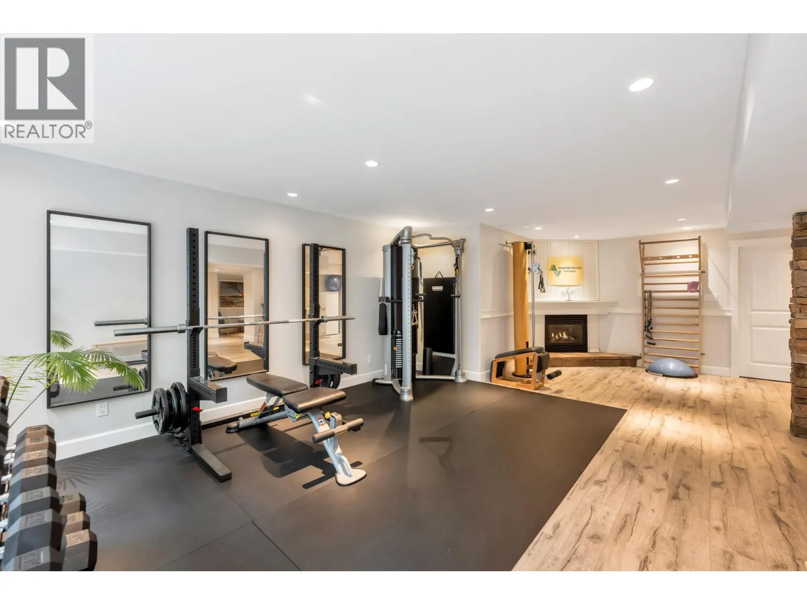 7 ALDER WAY