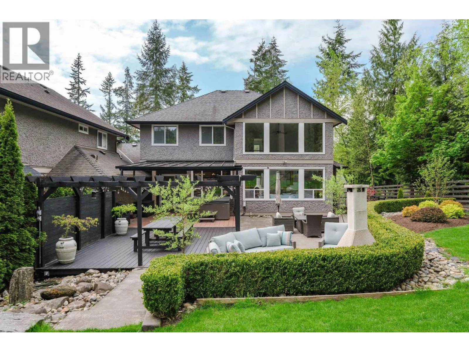 7 ALDER WAY