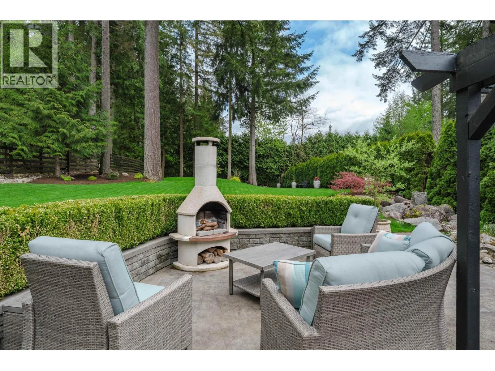 7 ALDER WAY