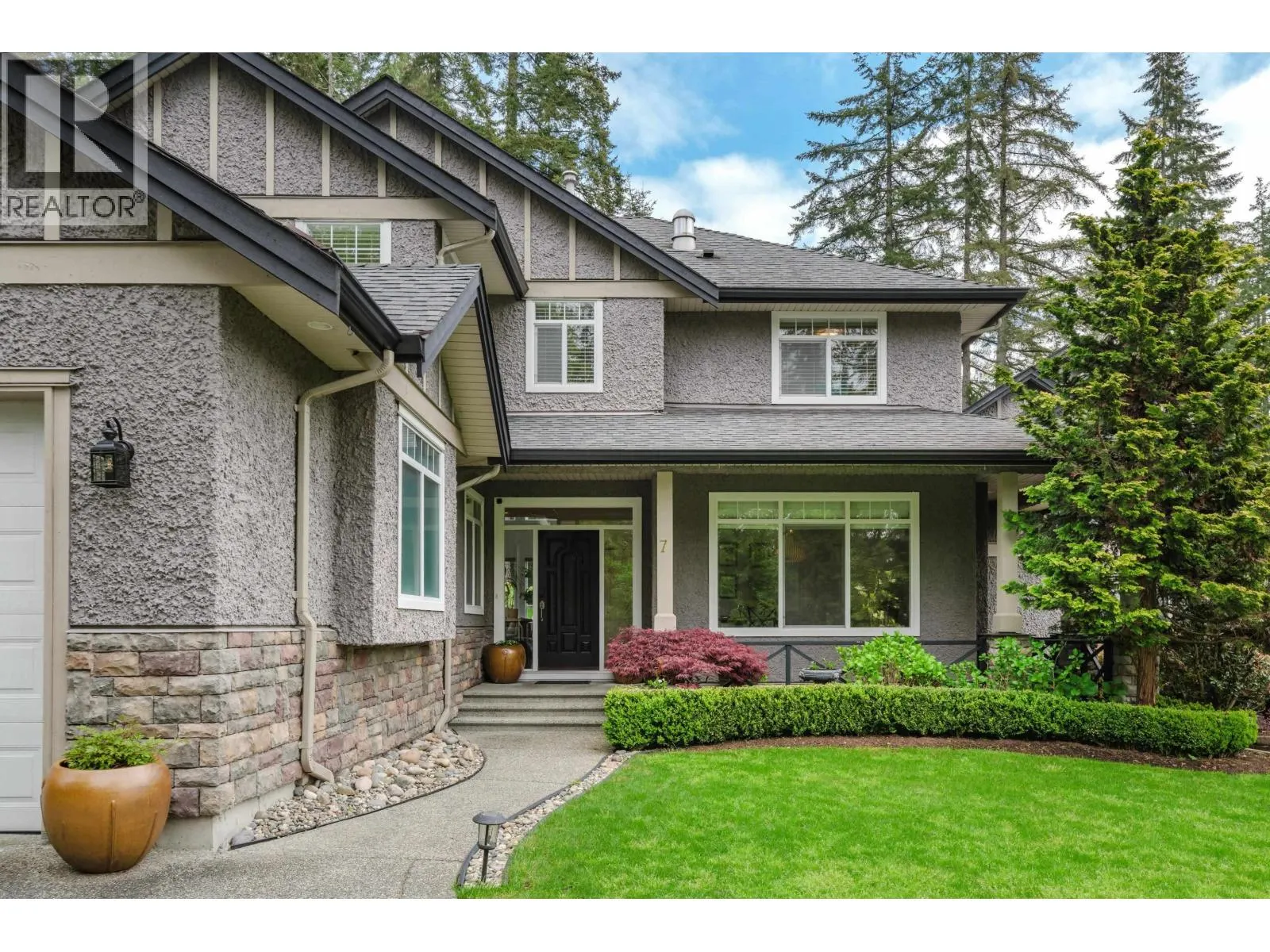 7 ALDER WAY