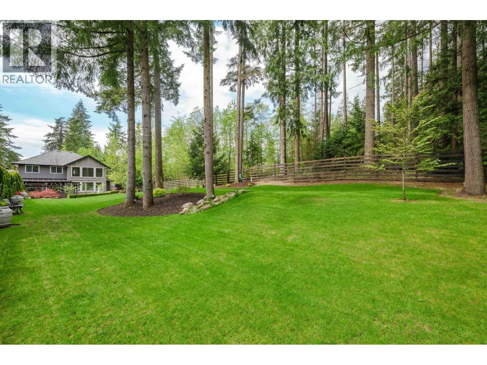 7 ALDER WAY