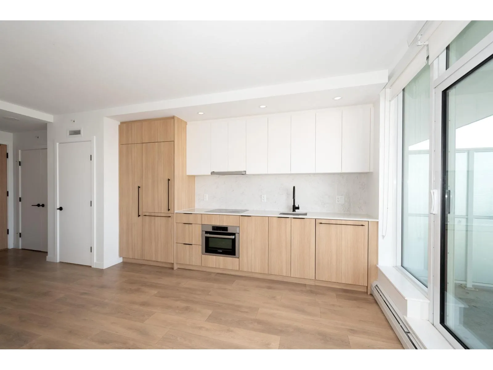 2509 13685 102 AVENUE