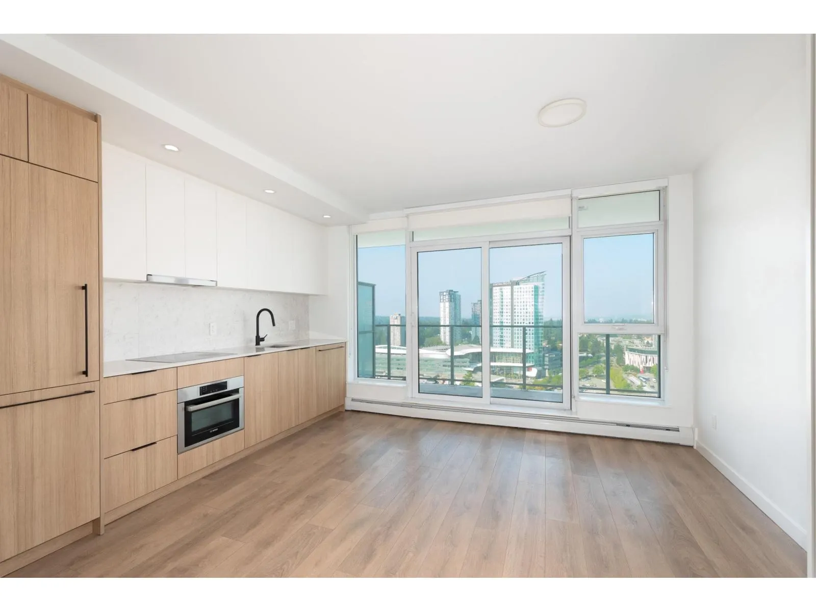 2509 13685 102 AVENUE