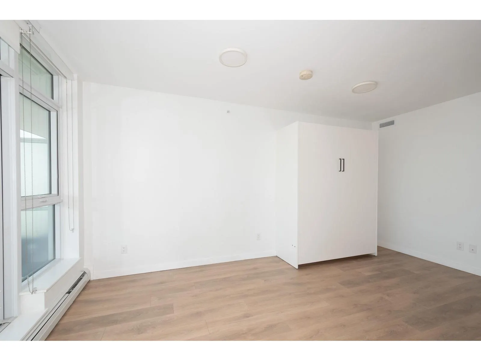 2509 13685 102 AVENUE