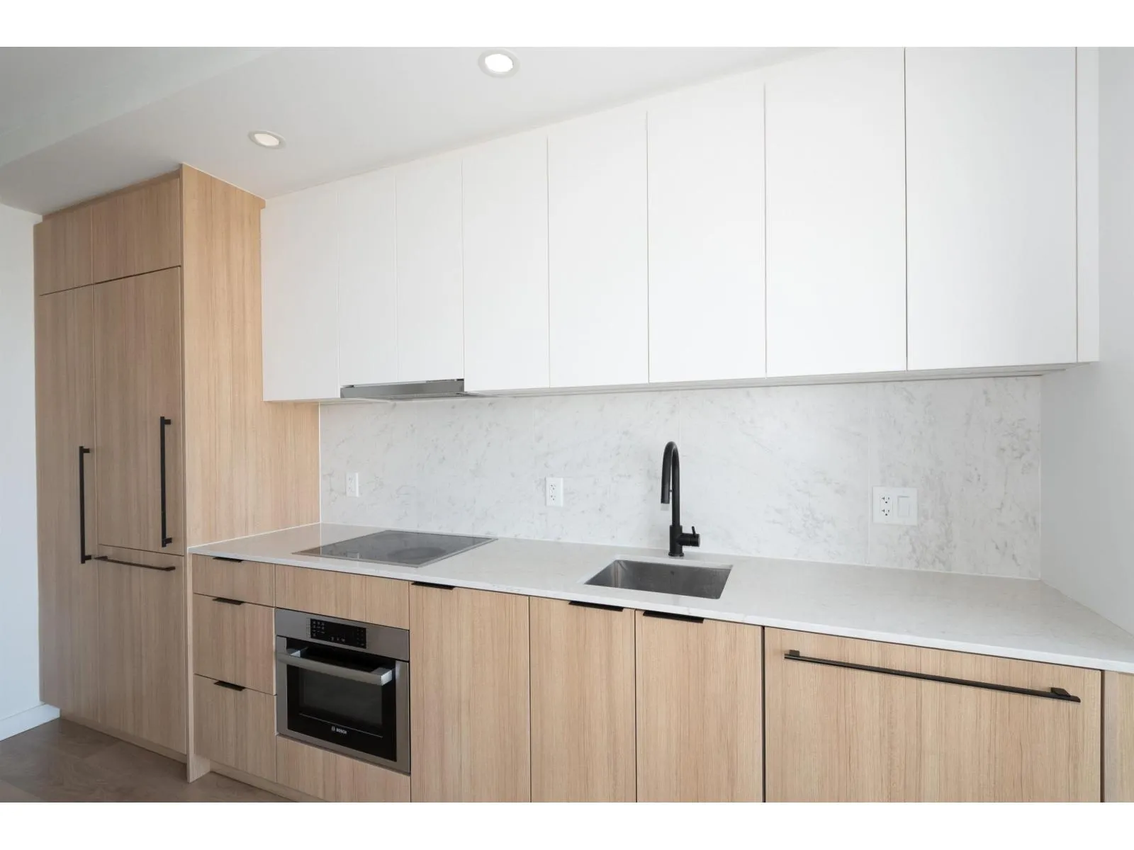 2509 13685 102 AVENUE