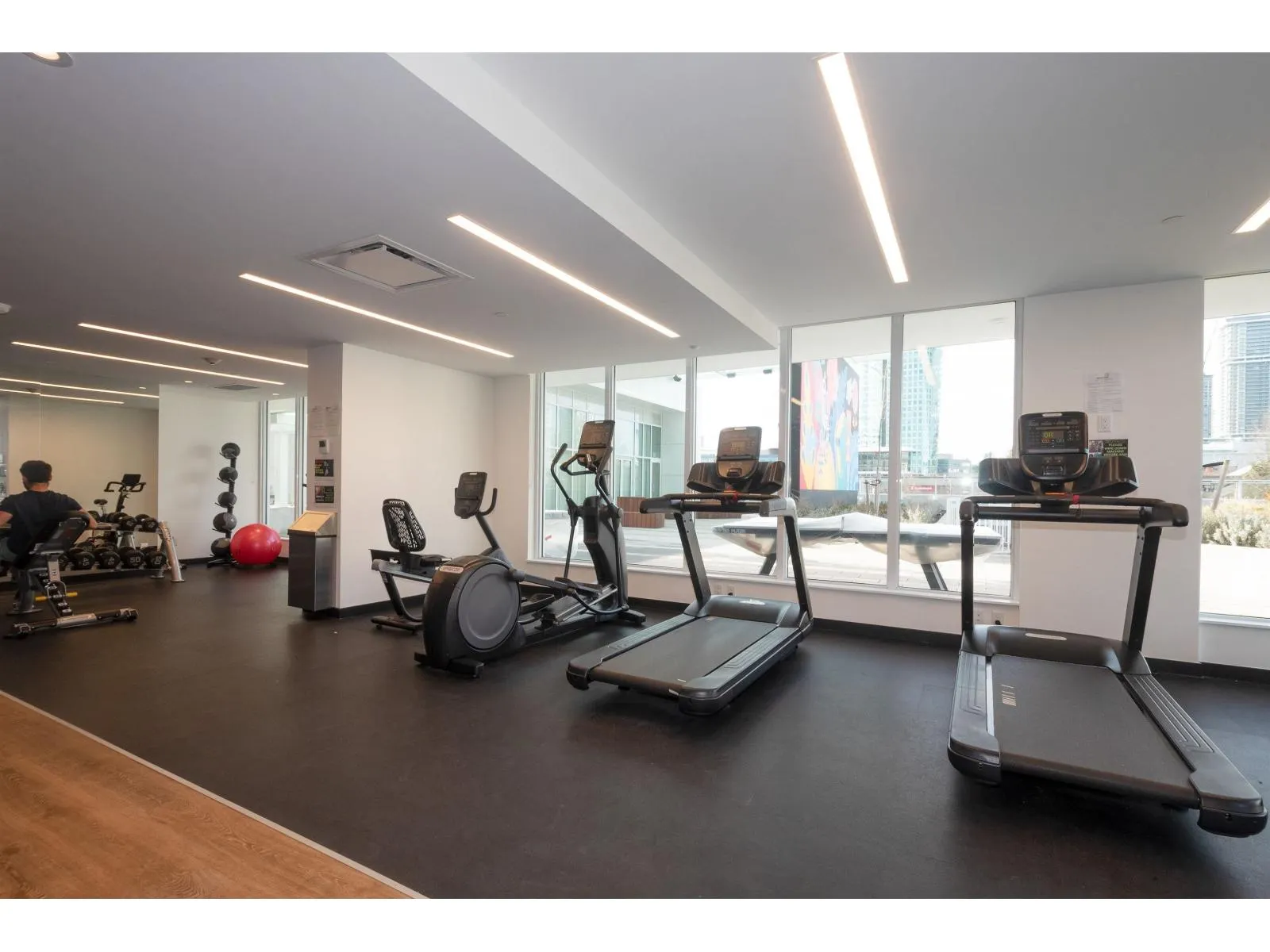 2509 13685 102 AVENUE