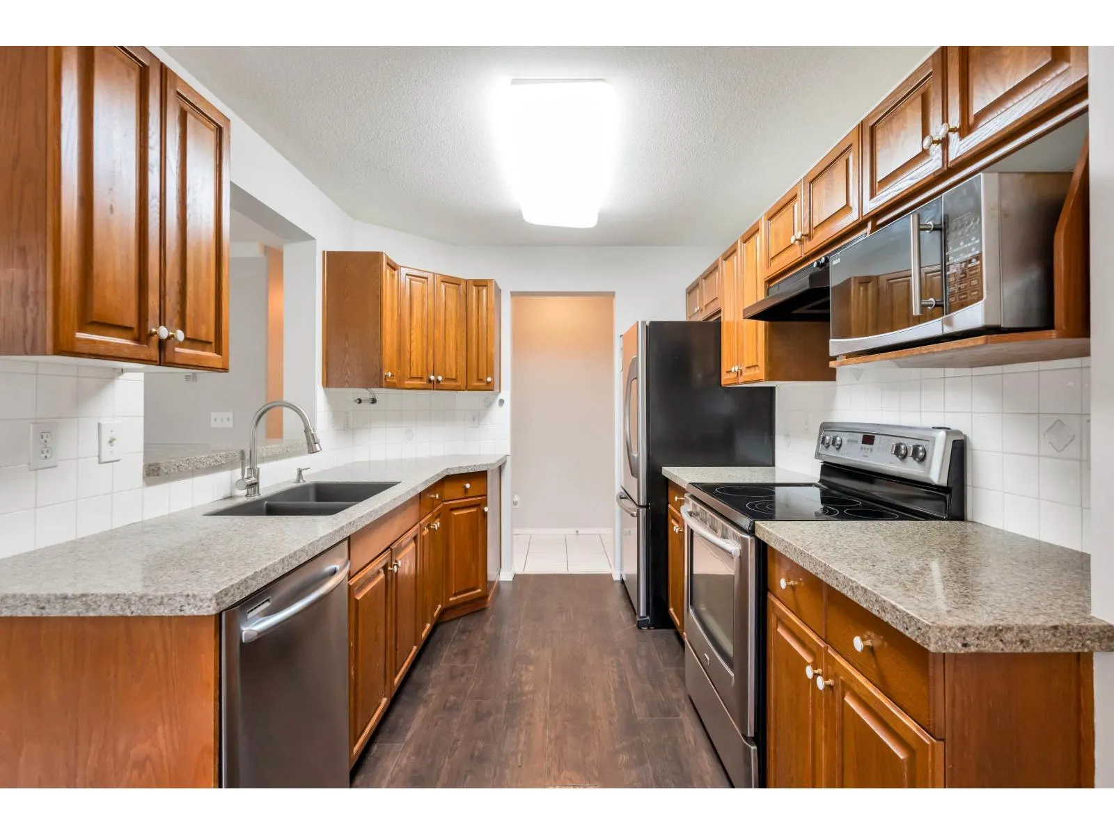 202 13870 70 AVENUE