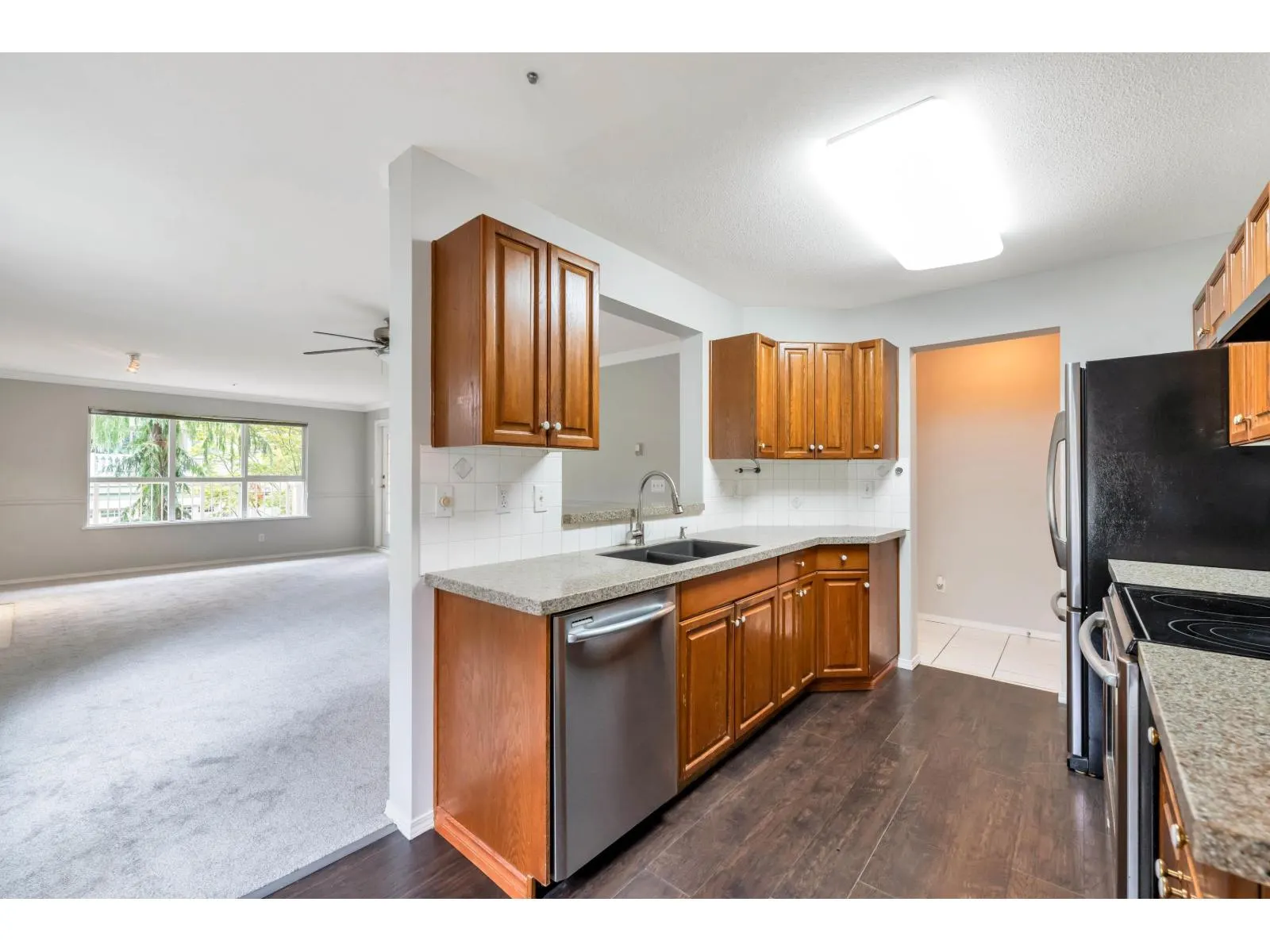 202 13870 70 AVENUE