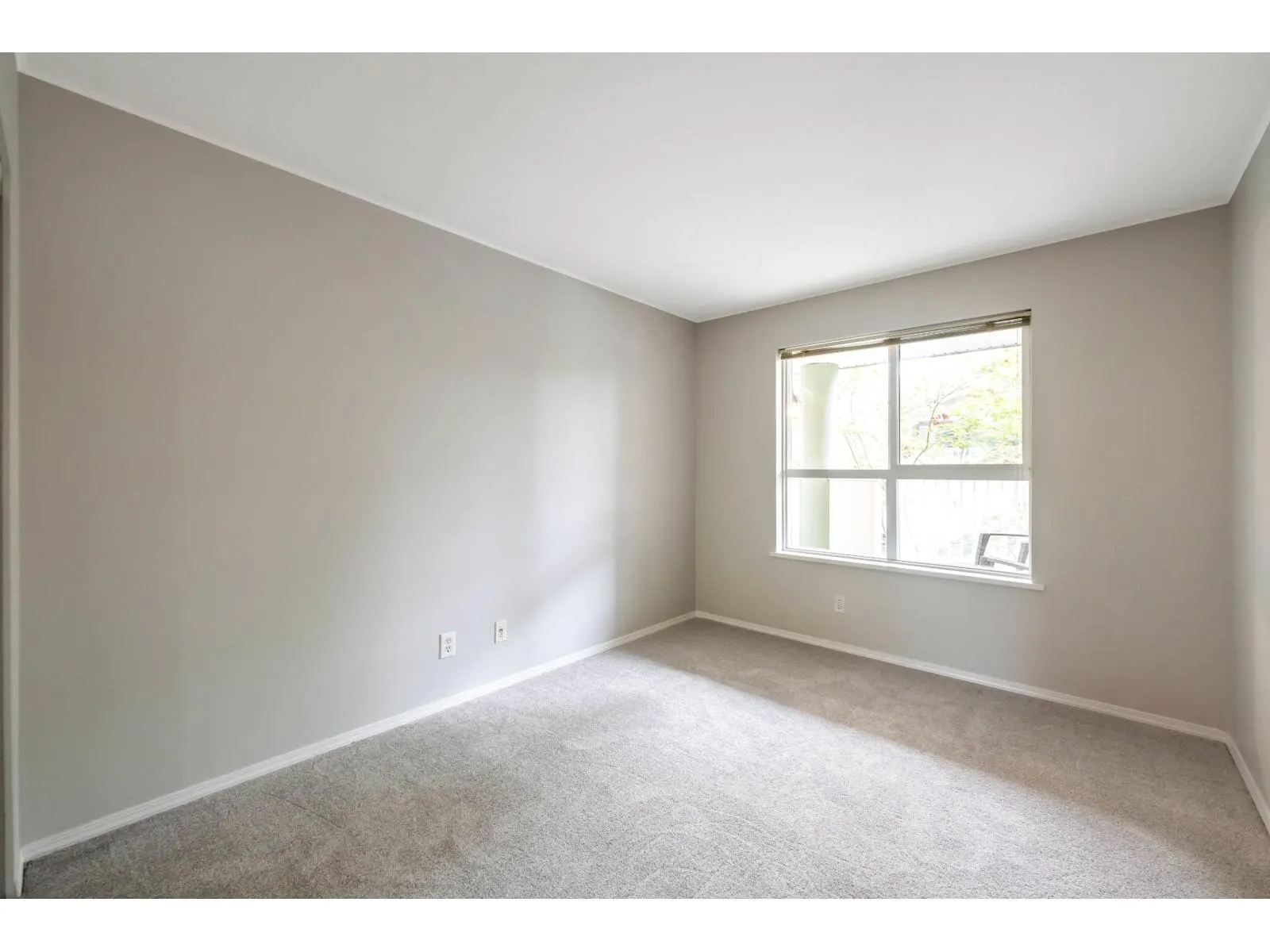 202 13870 70 AVENUE