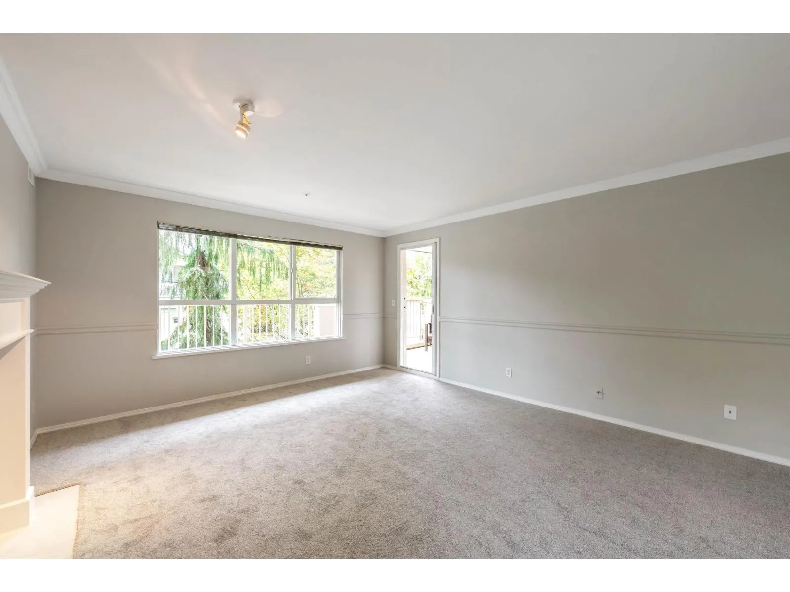 202 13870 70 AVENUE