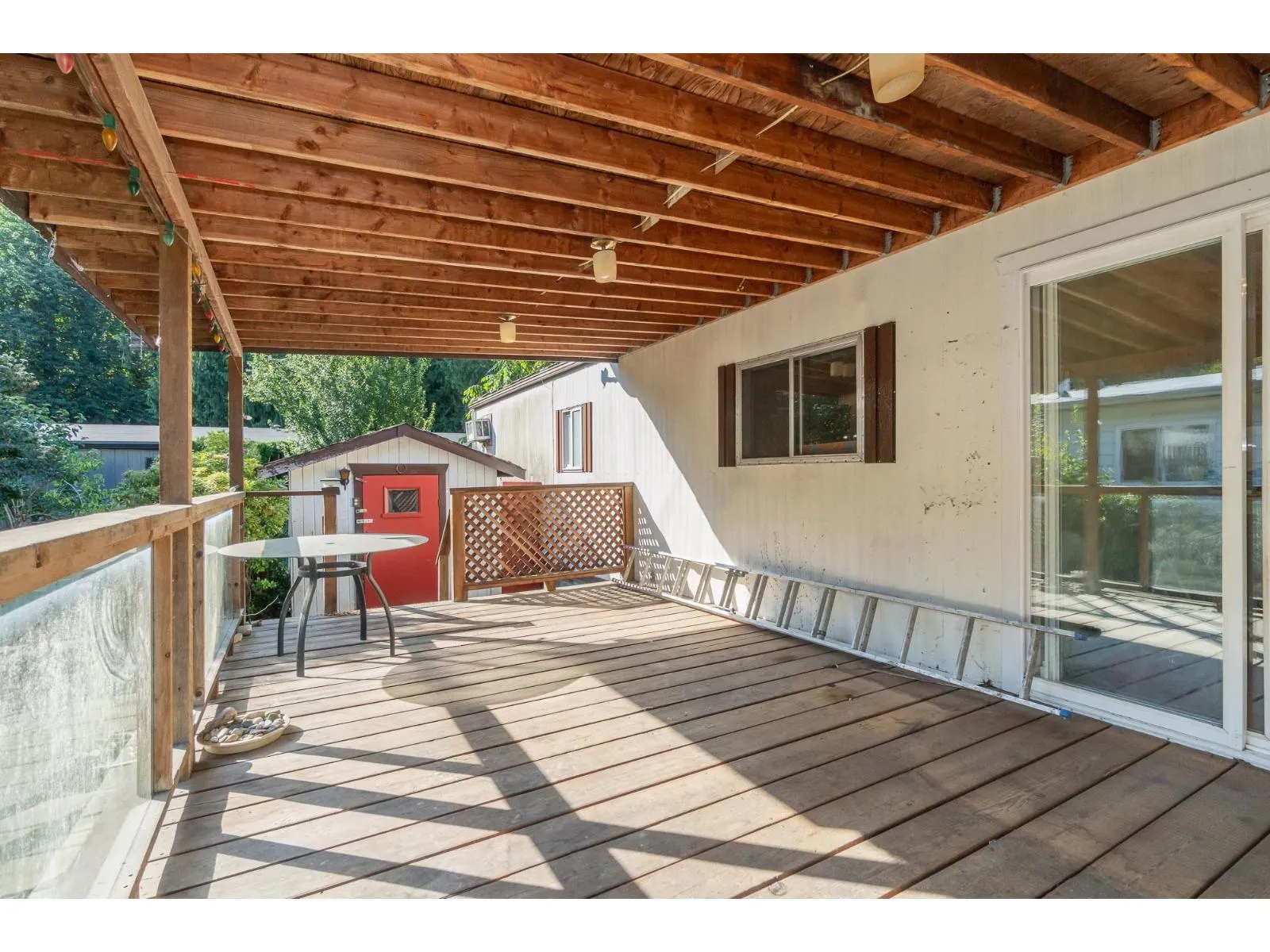 224 45835 SLEEPY HOLLOW ROAD|Cultus Lake East