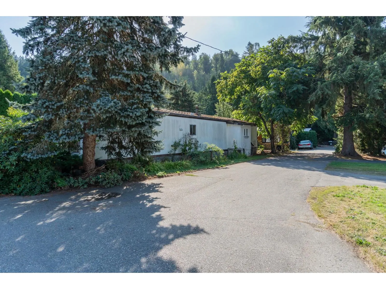 224 45835 SLEEPY HOLLOW ROAD|Cultus Lake East
