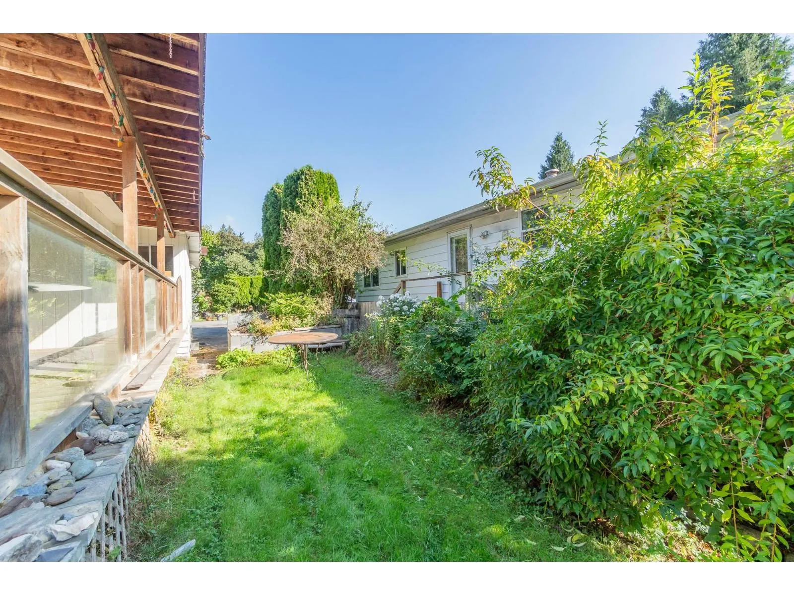 224 45835 SLEEPY HOLLOW ROAD|Cultus Lake East