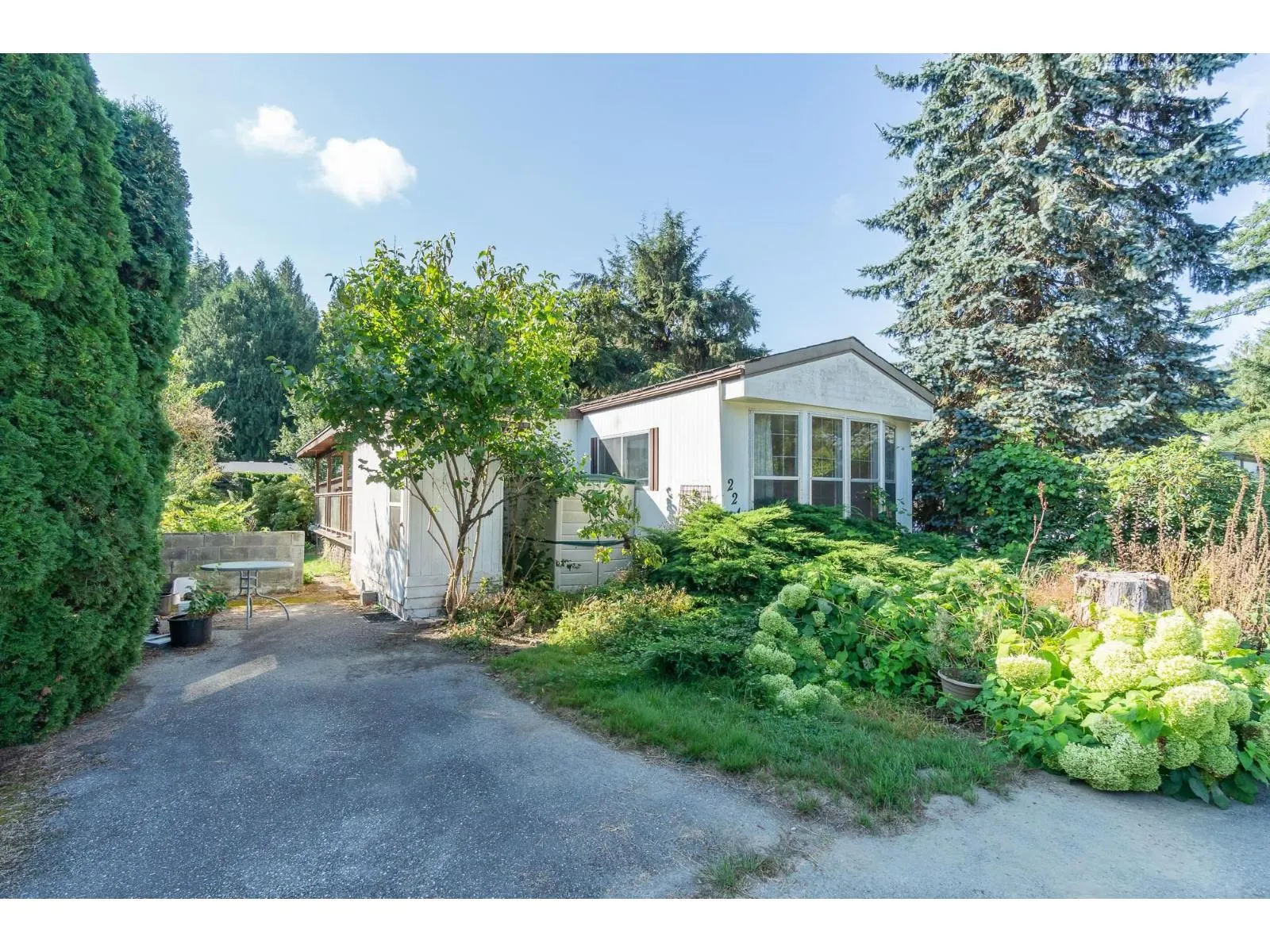 224 45835 SLEEPY HOLLOW ROAD|Cultus Lake East